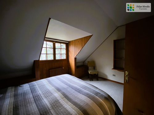 Casa En Arriendo De 6 Dorm. En Las Condes