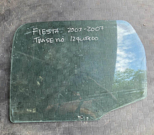 Cristal Puerta Trasera Derecha Ford Fiesta 2003 Al 2007