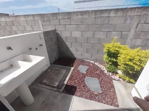 Casa En Venta En Veracruz Con Recamara En P. B. Fracc. Privado (modelo Ibiza).