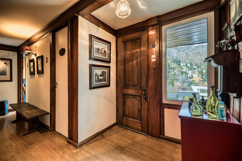Casa En Venta De 5 Dorm. En Lo Barnechea