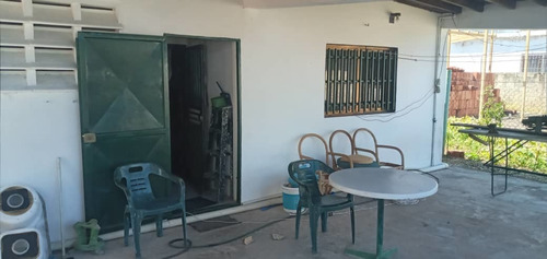 Guacuco Casa De 2 Hab, 2 Baños