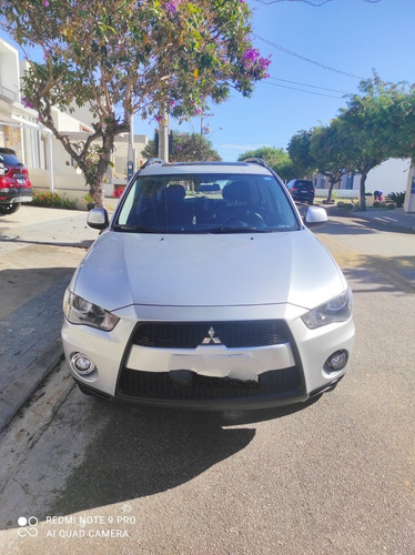 Imagem 2 de 8 de Mitsubishi Outlander 2012 2.0 5p