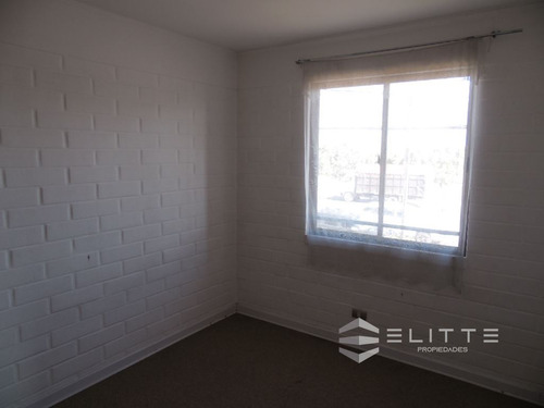 Casa En Arriendo De 4 Dormitorios 3 Baños En Talagante