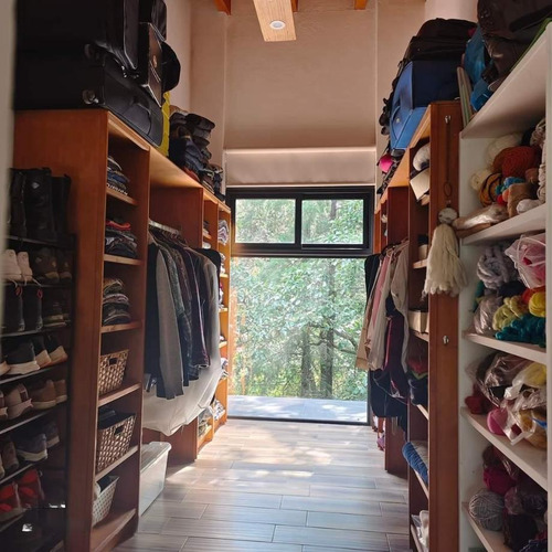 Casa En Venta En Colonia Los Ocotes, Tepoztlán, Morelos