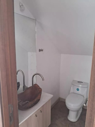 Linda Casa Nueva En Condominio/ Chicureo/ 1321 Mt2 / 370 Mt2