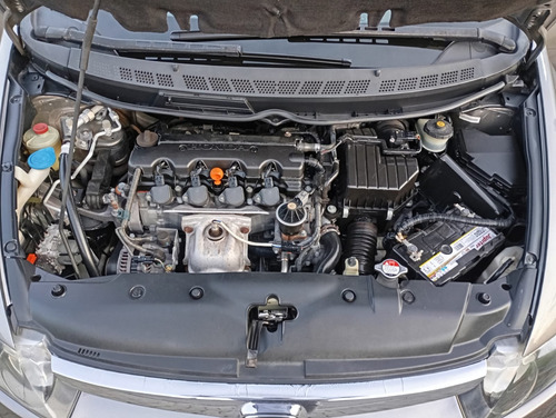 Honda Civic 1.8 Lxs Flex Aut. 4p