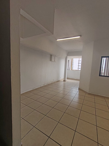 Oficinas En La Colonia Anzures