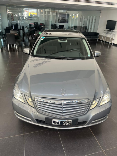 Mercedes Benz E550 Elegance Automatico L/09 - 2011