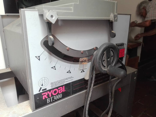 Sierra De Banco Ryobi Bt3000