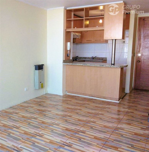 Departamento En Venta De 2 Dorm. En Santiago