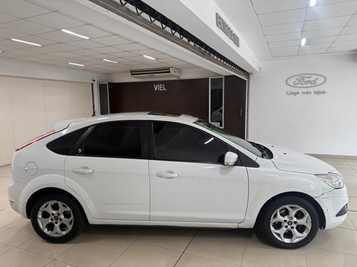 Ford Focus 2 2.0 Ghia At