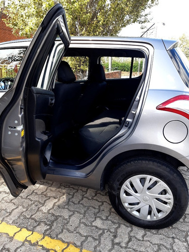 En Garantía Hasta Feb 2022!! Suzuki Swift 2018 1.2 Go