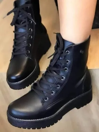 Bota estilosa best sale feminina