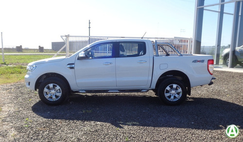 Ford Ranger Xlt Dc Mt 4x4 3.2 200 Cv 0 Km