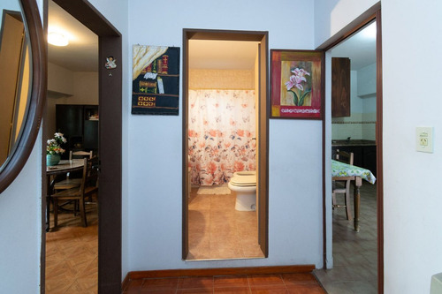 Venta Ph 2 Ambientes Con Balcón Y Terraza Caseros