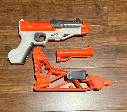 Pistola Nerf  N-strike Sharpfire Blaster