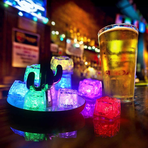 Hielos Led Con Luces 12 Unidades Cotillon Fiesta Fluor Luz