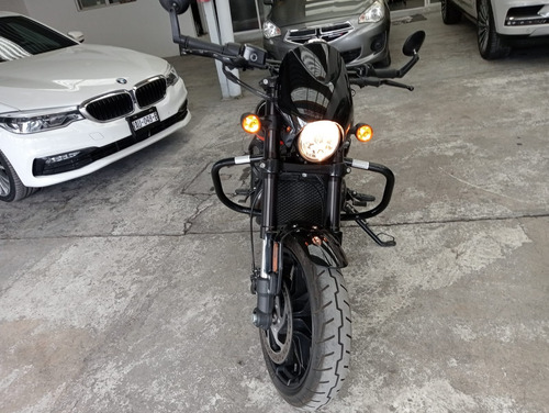 Harley Davidson Street Rod 750