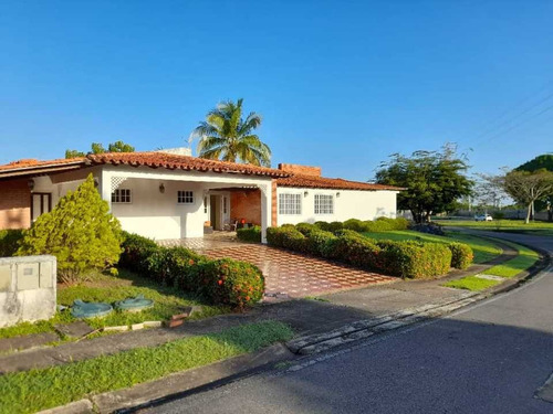 Imagen 3 de 21 de Se Vende Casa En Urb. Los Tucanes, Tipuro