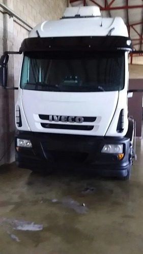 Imagen 6 de 16 de Iveco Cursor 330 4x2 Mod 2013