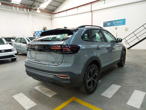 Volkswagen Nivus Hero