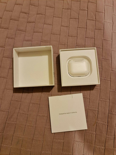 Apple Airpods Tercera Generación - Como Nuevos Blanco