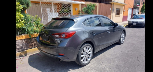Imagen 8 de 11 de Mazda 3 2018