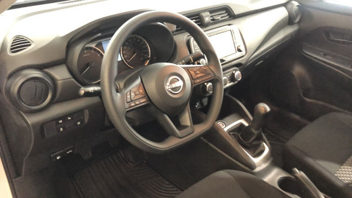 Nissan Versa 1.6 Sense