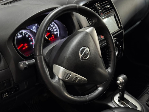 Nissan Versa 1.6 16V FLEXSTART SL 4P XTRONIC