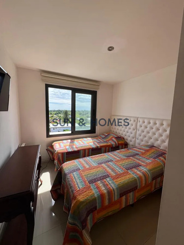 Espectacular Apartamento En Venta En Torres Barcelona De 3 Dormitorios