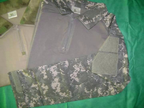 Remera Bajo Chaleco Acu