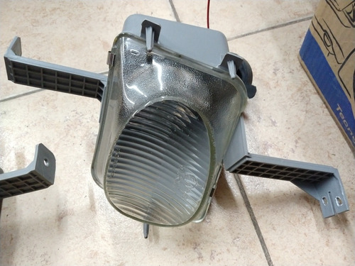 Faro Auxiliar Corsa Del 94 Al 99