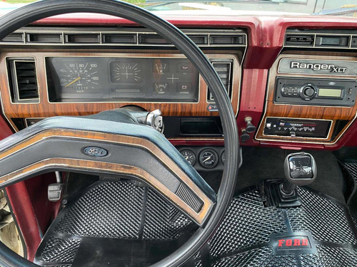 Ford Ranger F100