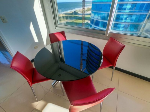 Apartamento 3 Dormitorios En Playa Brava, Punta Del Este