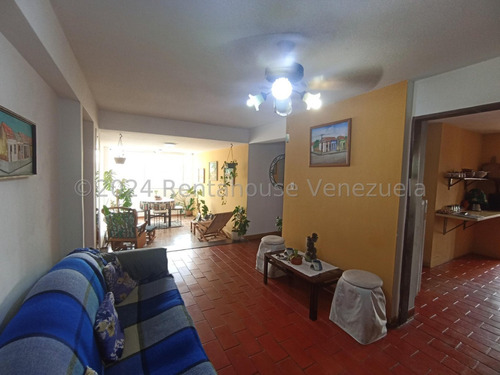 Dg Vende Apartamento En Av Santa Rita Maracaibo