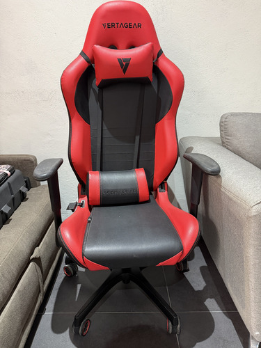 Silla Gamer Vertagear Sl2000 Color Negro Con Rojo (Usado)