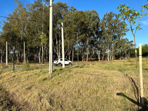 Terreno 1800 M2 En Venta La Cañada City Bell