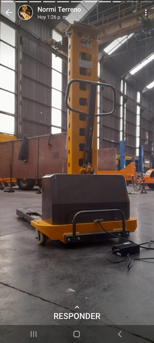 Imagen 3 de 7 de Zorra Semi Electrica 700kg Ic Forklift Logistica Reparto
