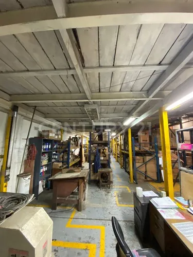 Venta Bodega Menga