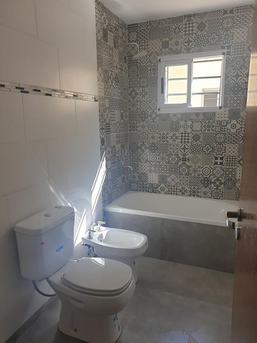 Hermoso Duplex A Estrenar Con Materiales De Excelencia