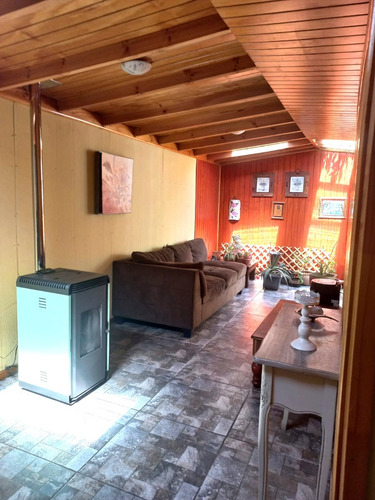Vendo Amplia Vivienda Próxima A Vía Principal De Angol