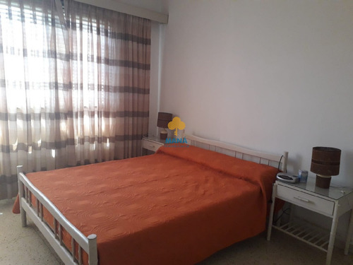 Alq. Temporada, Apartamento 3 Dormitorios, Zona Céntrica, A 250 Metros Del Mar - Atlántida Ap1