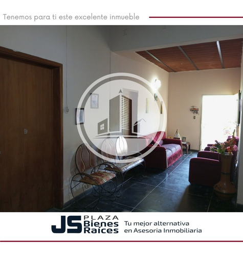 Imagen 7 de 13 de En Venta Amplia Casa Barrio 23 De Enero Maracay 04144435954