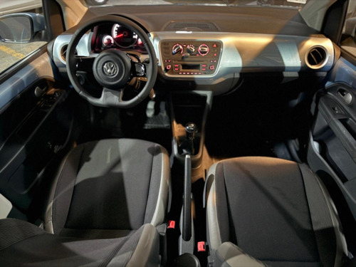 Volkswagen Up! 1.0 High Up! 75cv 5 p