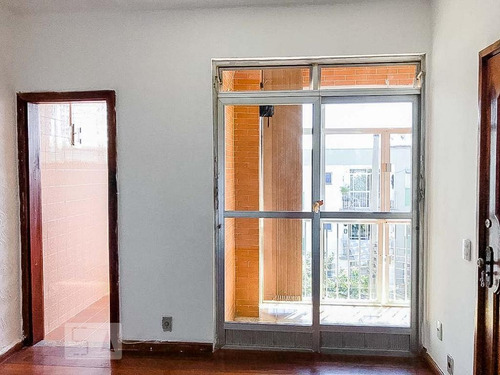 Apartamento À Venda - Portuguesa, 2 Quartos, 60 - S893133793