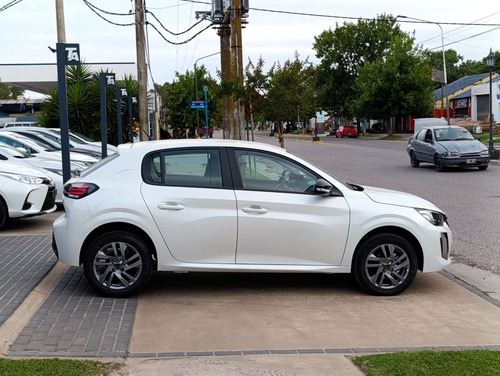 Peugeot 208 1.6 Allure At