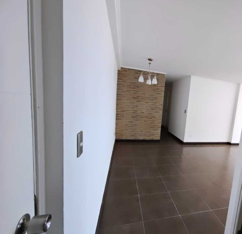 Se Vende Dpto En Av. Cerro Paranal 3h 2b. (86096)