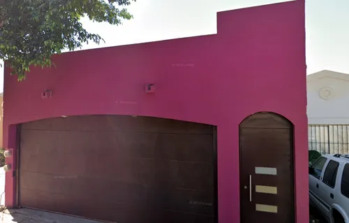 Casa En Venta, Recuperación Bancaria, Col. Jardines Del Bosque, Los Mochis, Sinaloa. Jf08