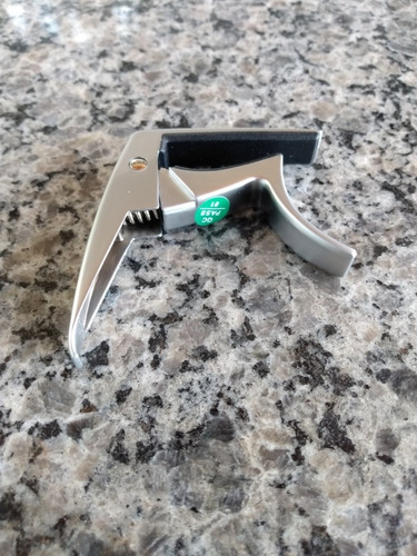 Capo Traste Tuc 10 Ohana Para Ukulele.importador Autorizado