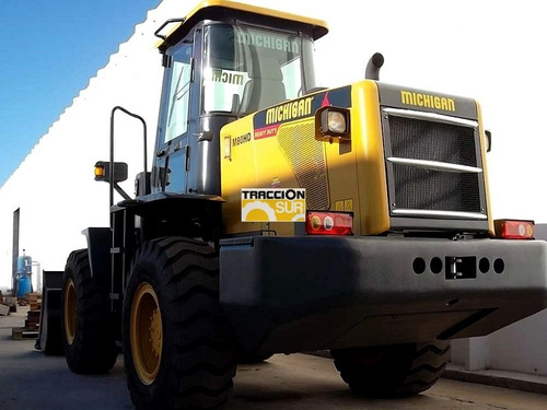 Imagen 16 de 16 de Michigan M80hdii Balde 2 Mt3, 125hp Aire Ac. Dolar Oficial